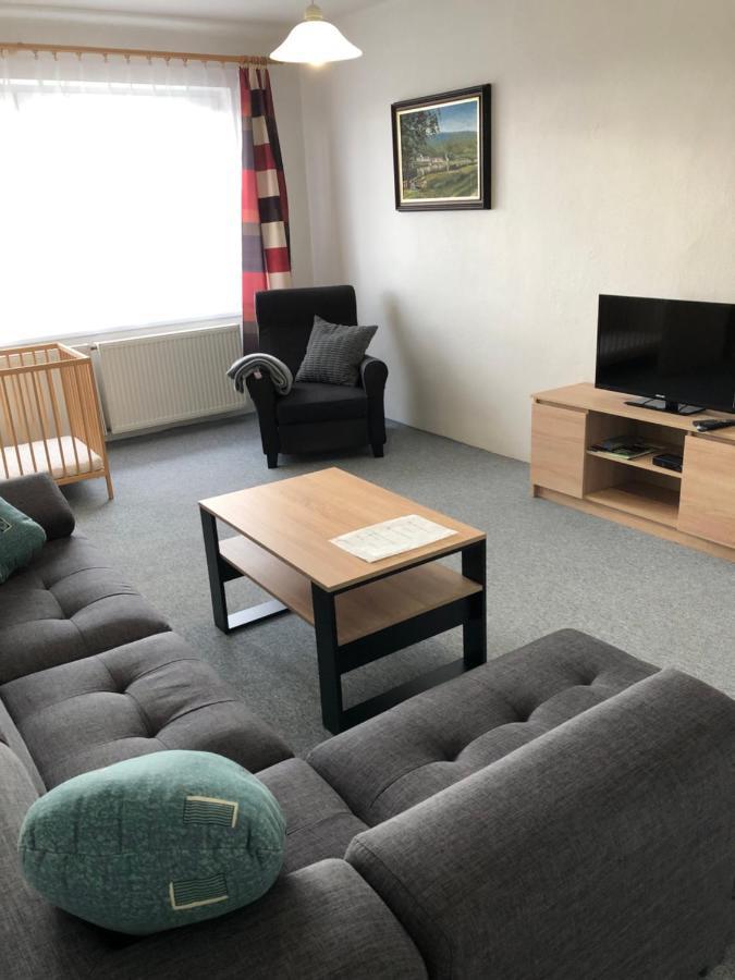 Apartman Orlik Nad Vltavou Kültér fotó